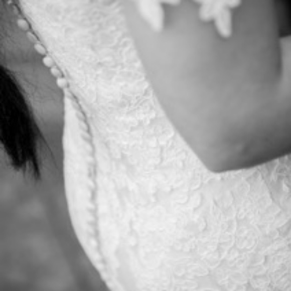 Wedding Dress - Picture 5 of 6